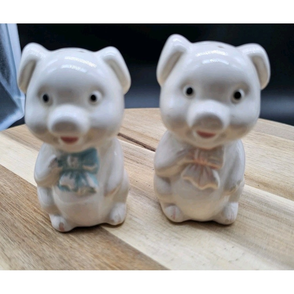 Vintage Ceramic Little Piggies Pig Salt & Pepper Shakers‎